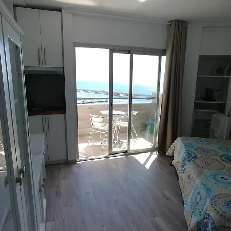 Estudio Esplendido En El Puerto *